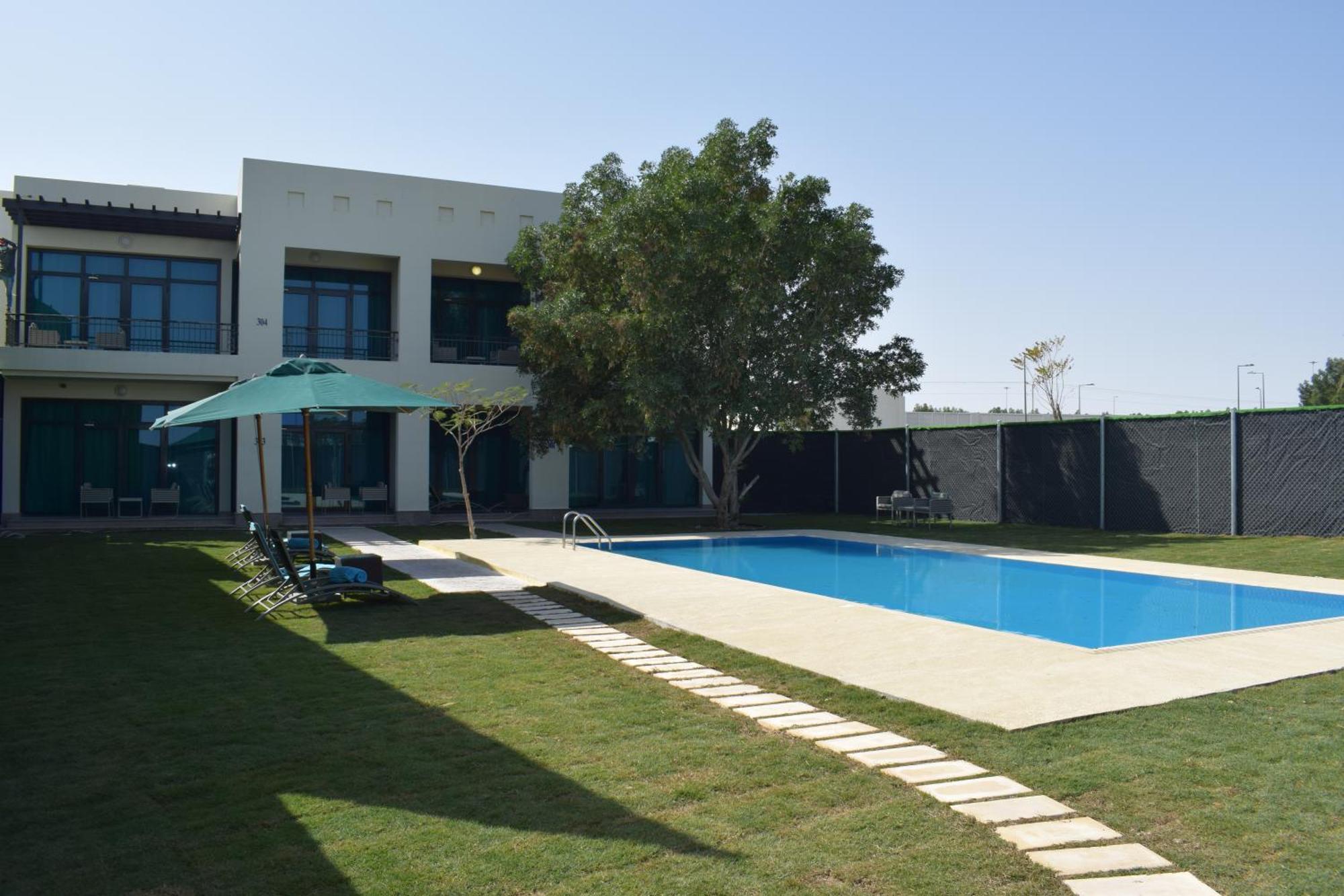 Retaj Salwa Resort & Spa Doha Luaran gambar A villa in Al Reef