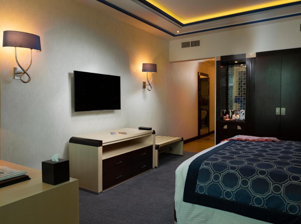 Retaj Salwa Resort & Spa Doha Luaran gambar A room at the hotel