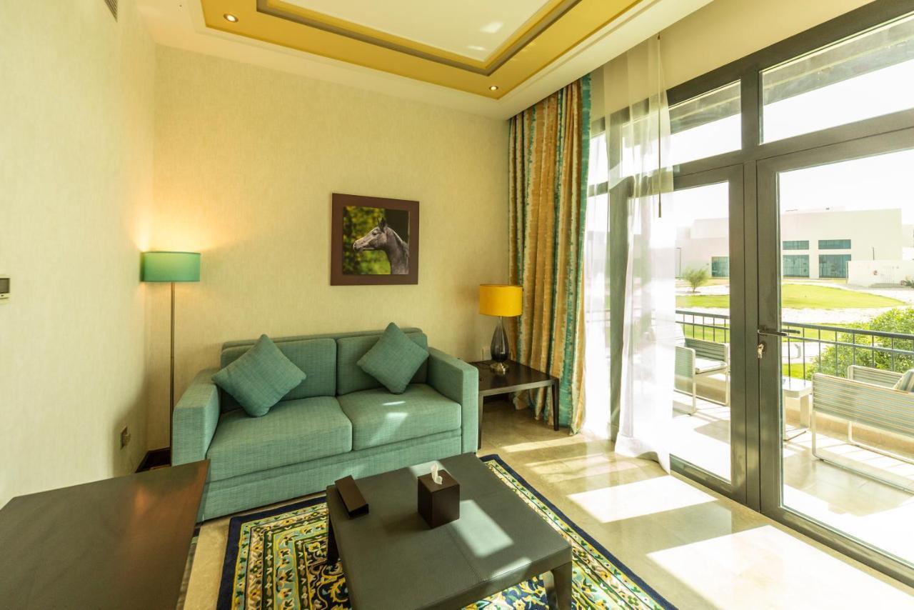 Retaj Salwa Resort & Spa Doha Luaran gambar A living room at the resort